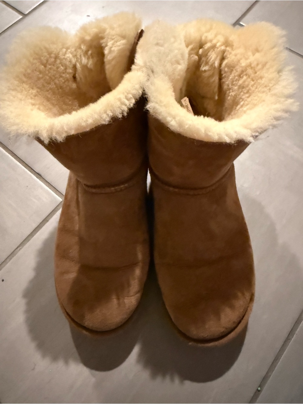 UGG Chestnut Brown Shearling-Lined Short Winter Boots